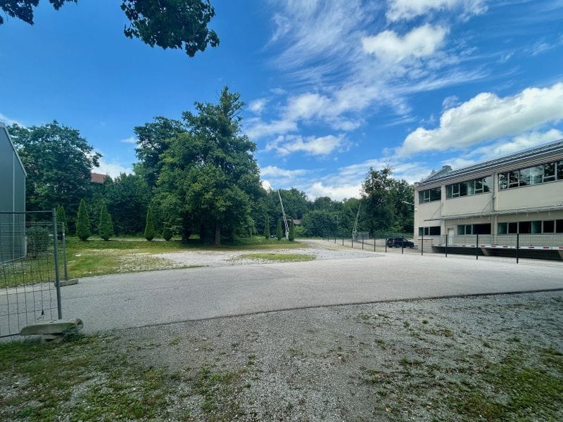 Blick auf das Grundstück