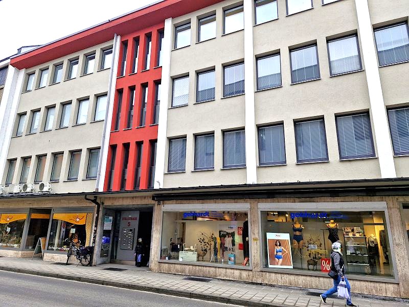 Blick auf das Gebäude