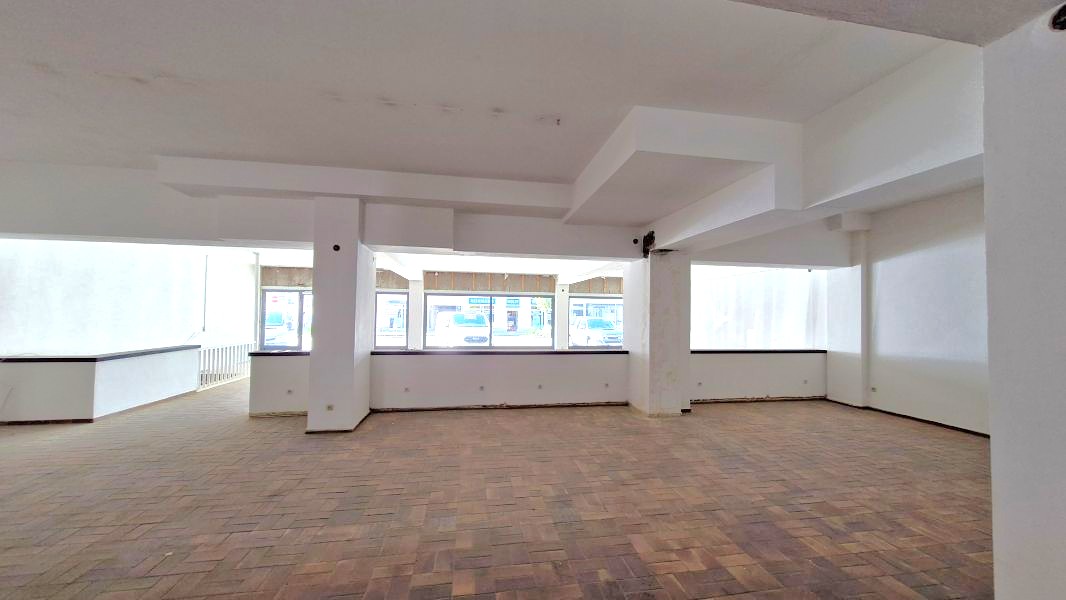 Blick 5 in den Verkaufsraum