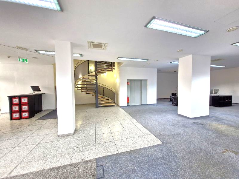 Blick 4 ins Erdgeschoss