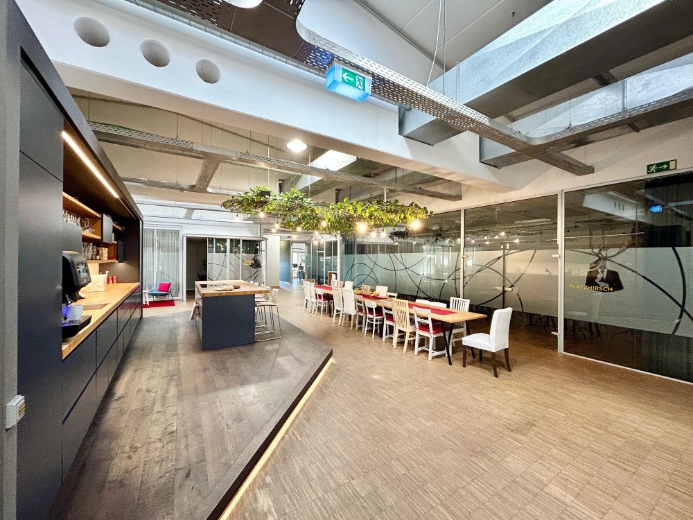 Küche mit Treffpunkt