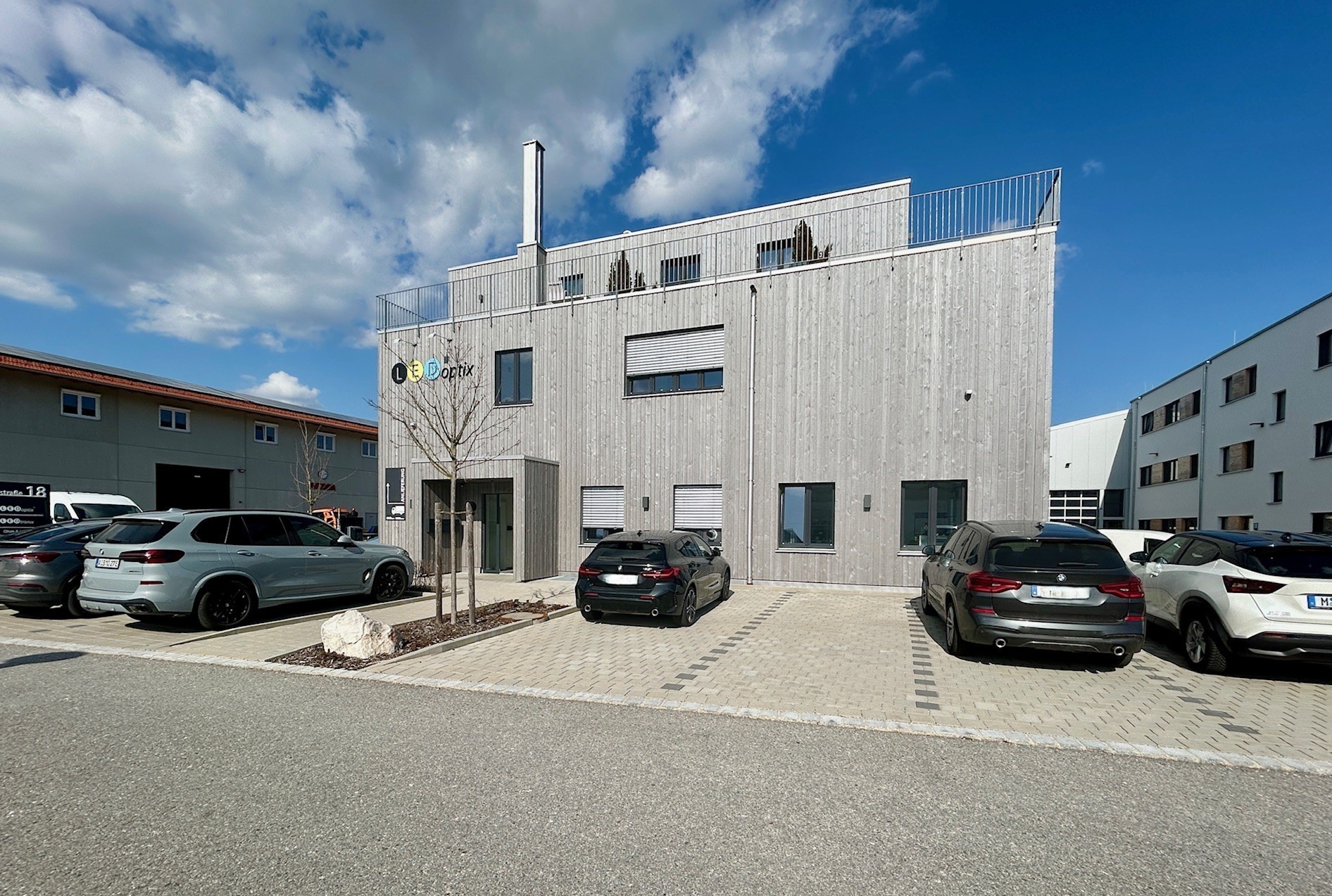 Repräsentativ. Flexibel. Zukunftssicher. ERSTBEZUG.