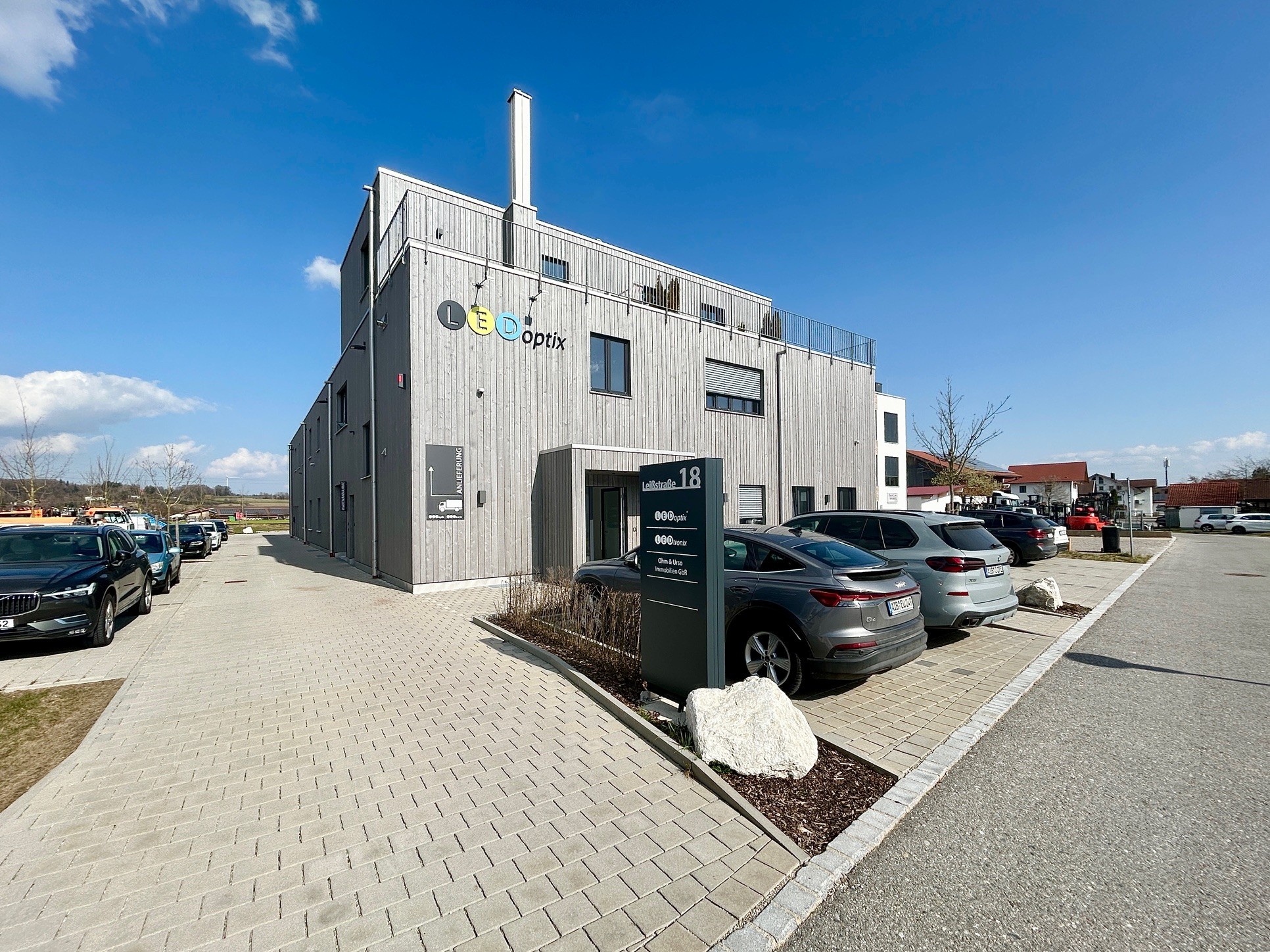 Repräsentative Büroflächen im innovativem Neubau!